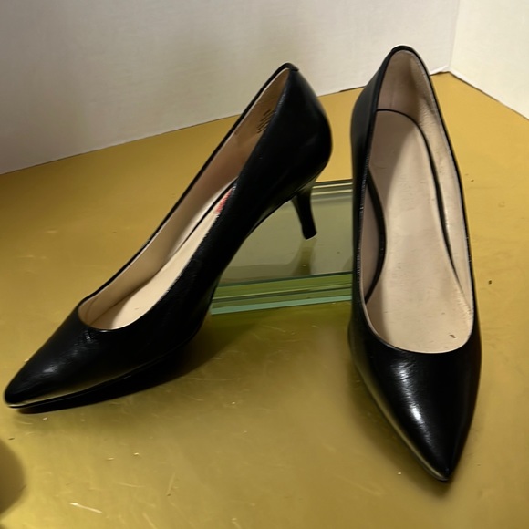 Nine West mid heel pump - Picture 1 of 8